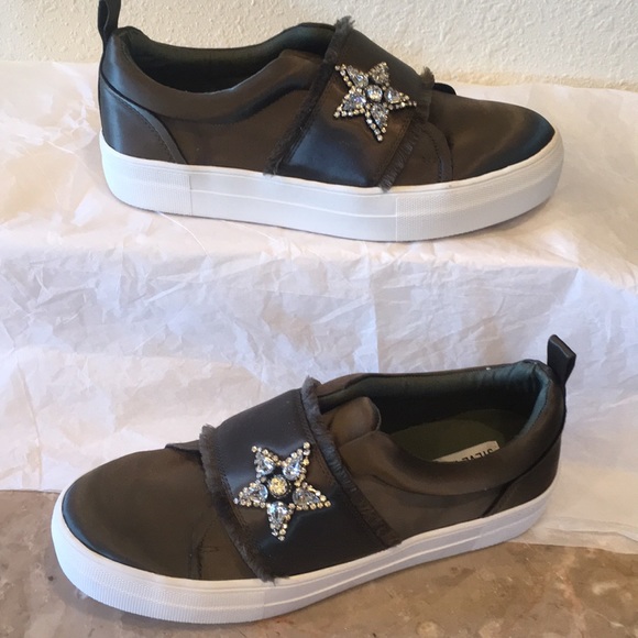 steve madden slip on sneakers olive green